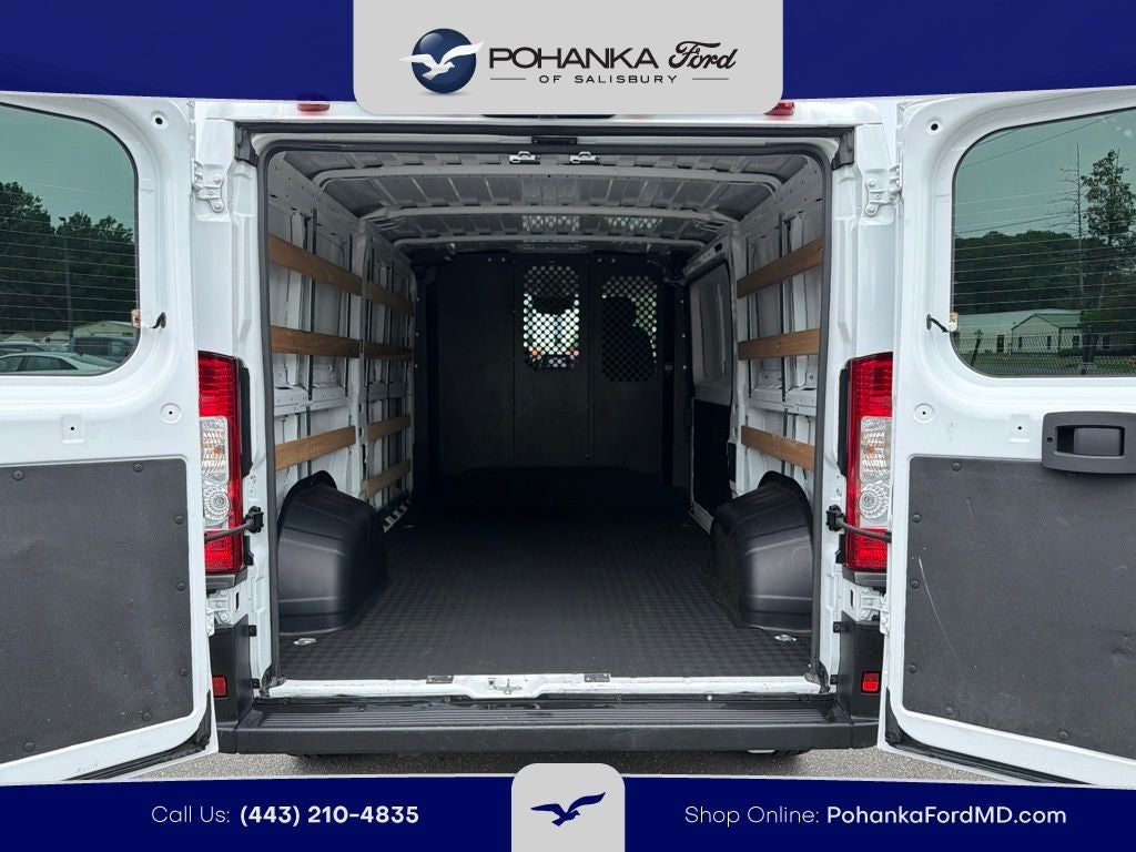 2025 RAM ProMaster 2500 Base