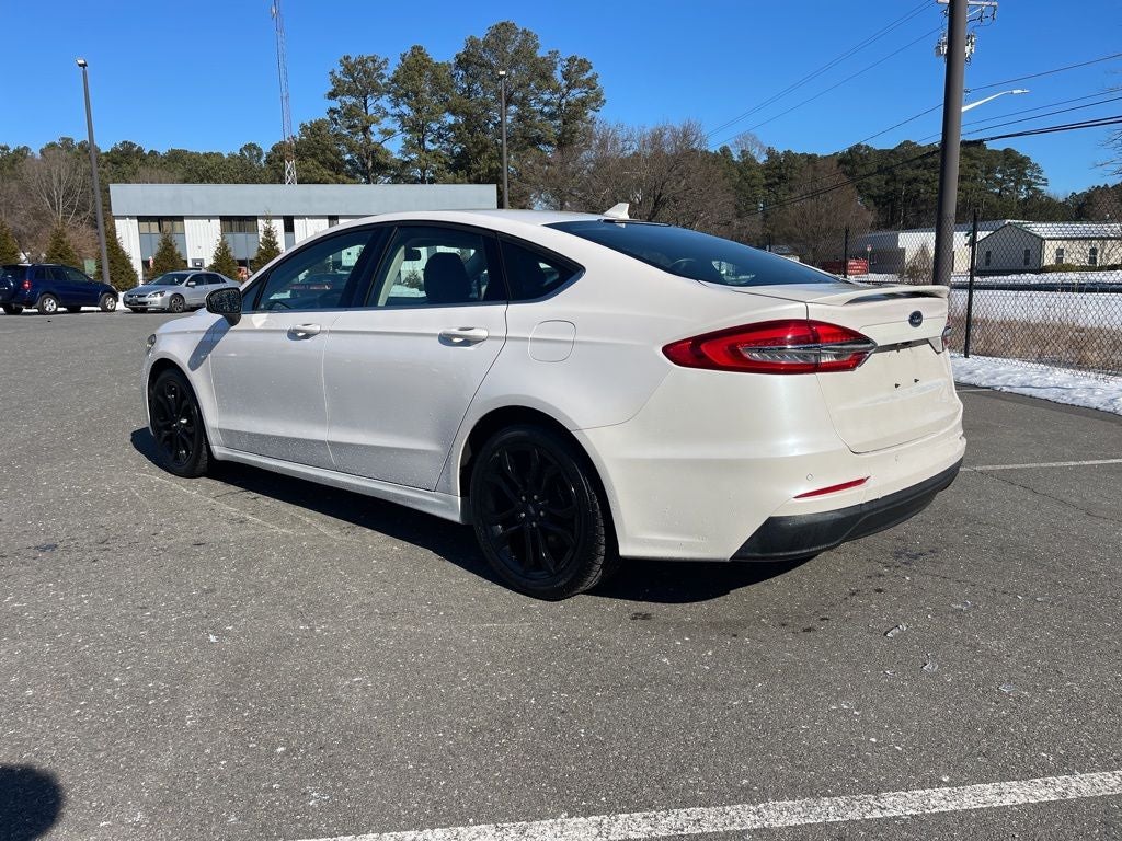 2020 Ford Fusion SE