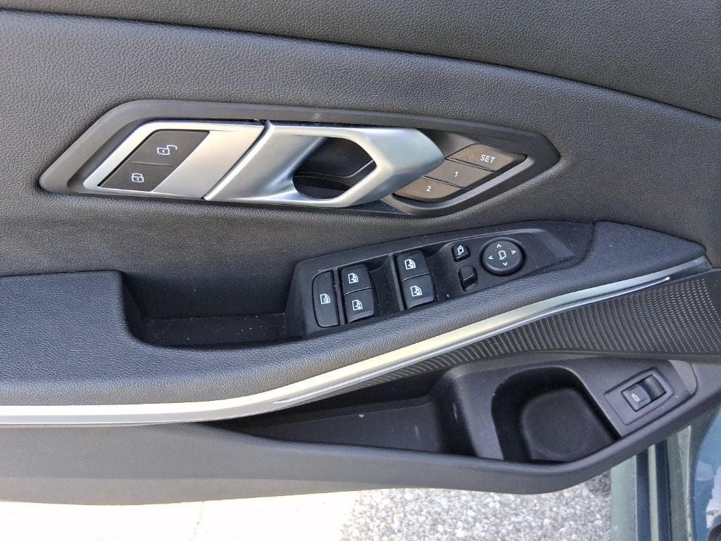 2021 BMW 3 Series 330i