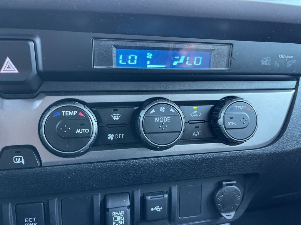 2022 Toyota Tacoma SR5 V6