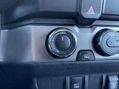 2022 Toyota Tacoma SR5 V6