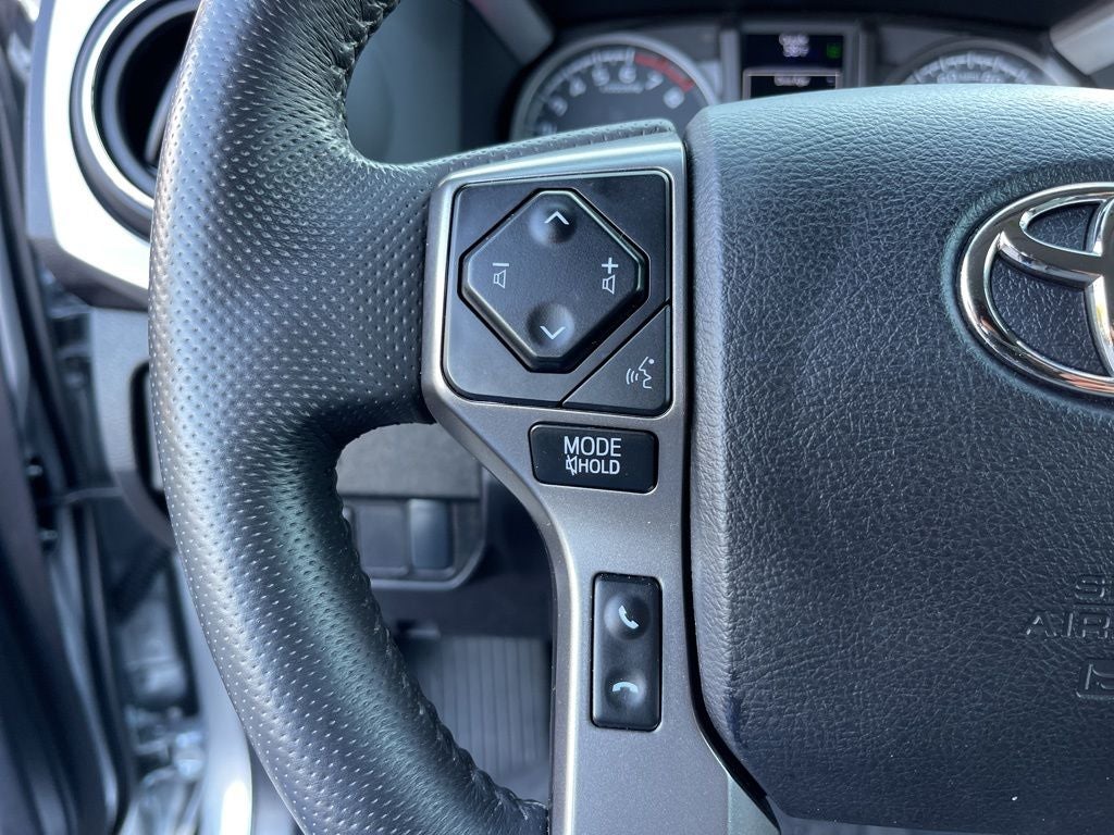 2022 Toyota Tacoma SR5 V6