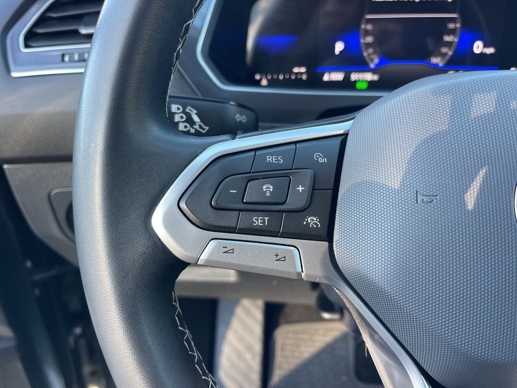 2023 Volkswagen Tiguan 2.0T SE