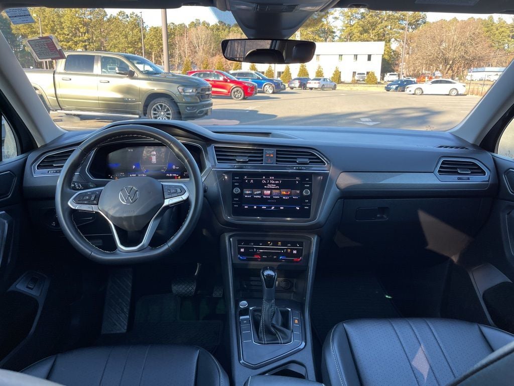 2023 Volkswagen Tiguan 2.0T SE