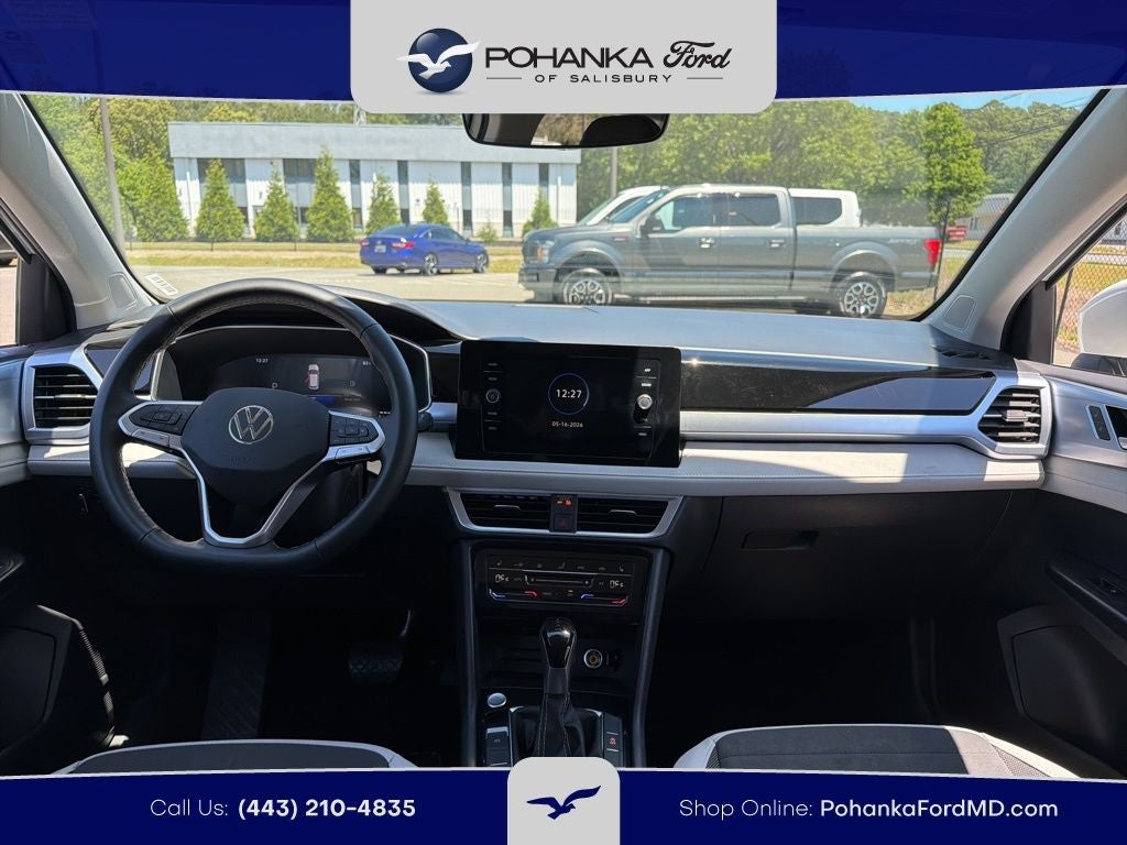 2025 Volkswagen Taos 1.5T SE