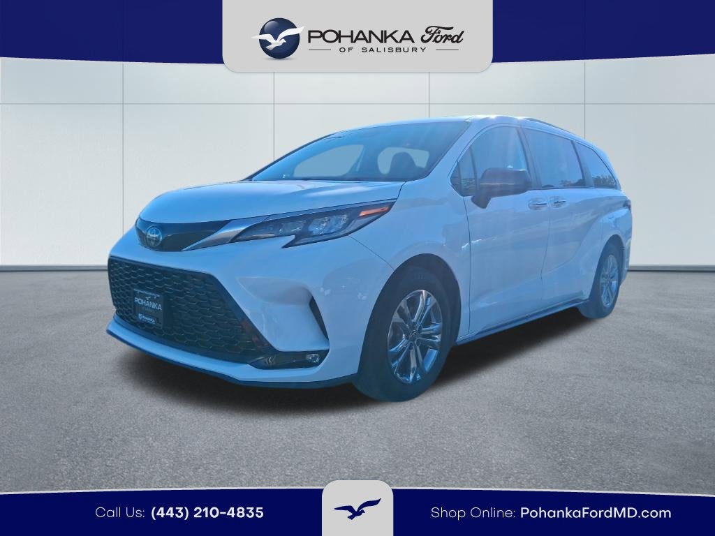 2023 Toyota Sienna XSE 7 Passenger