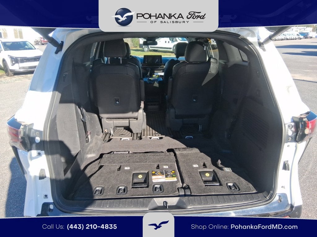 2023 Toyota Sienna XSE 7 Passenger