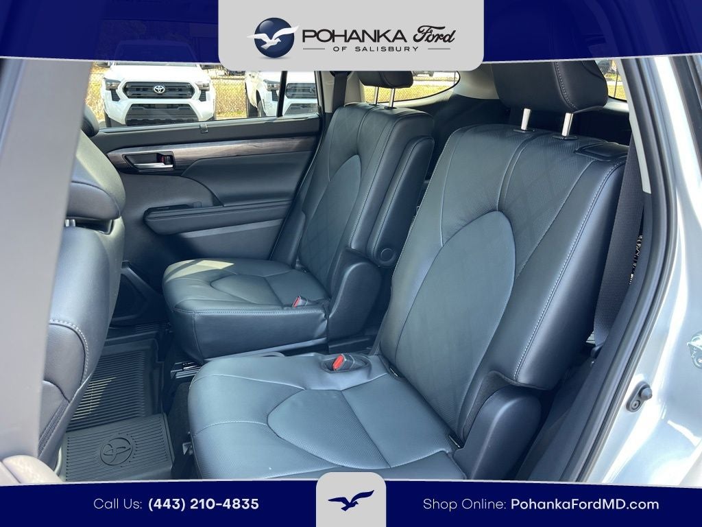 2025 Toyota Highlander Platinum