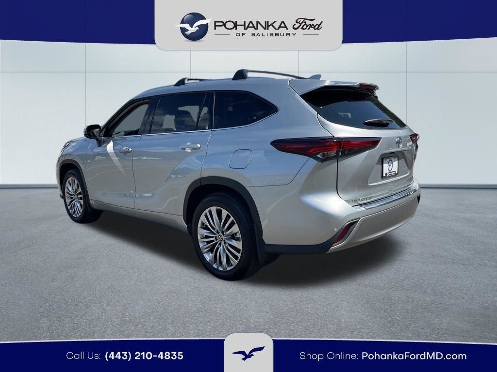 2025 Toyota Highlander Platinum