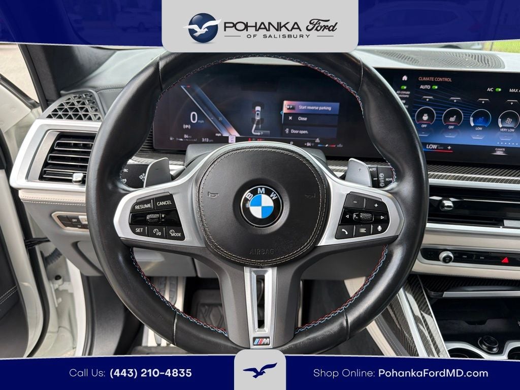 2023 BMW X7 M60i