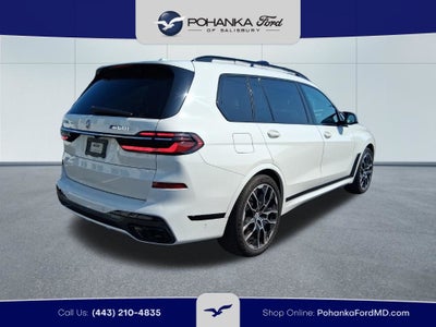 2023 BMW X7 M60i