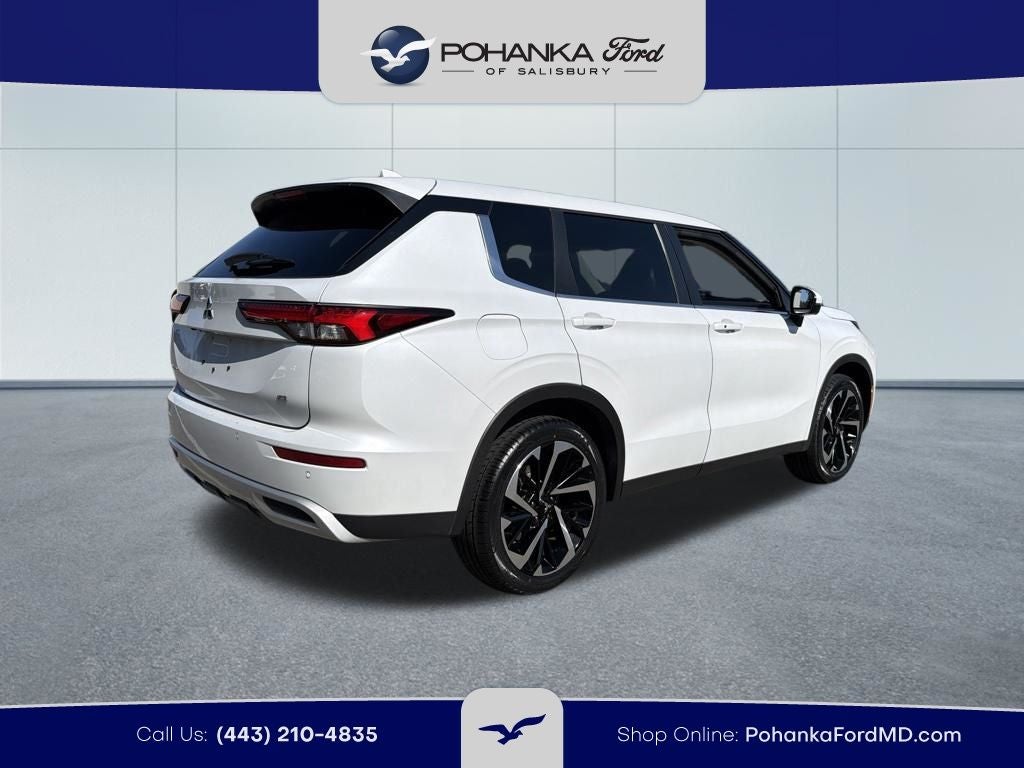 2024 Mitsubishi Outlander SE