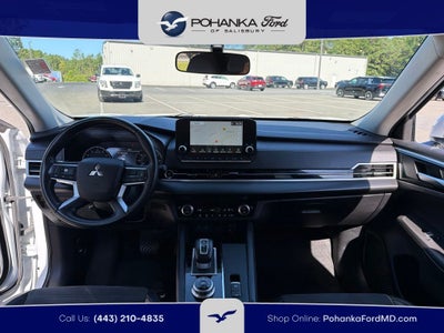 2024 Mitsubishi Outlander SE