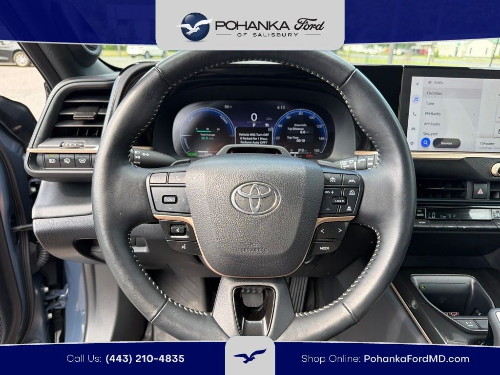 2025 Toyota Crown Signia Limited