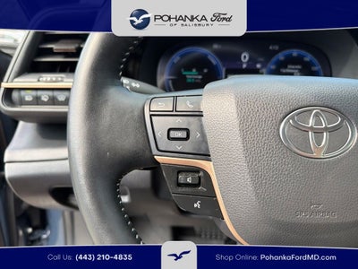 2025 Toyota Crown Signia Limited