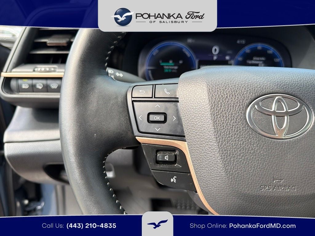 2025 Toyota Crown Signia Limited