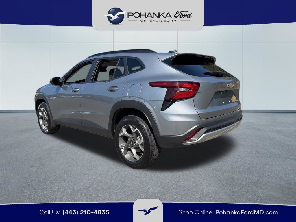 2025 Chevrolet Trax LT