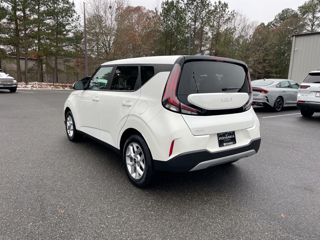 2024 Kia Soul LX