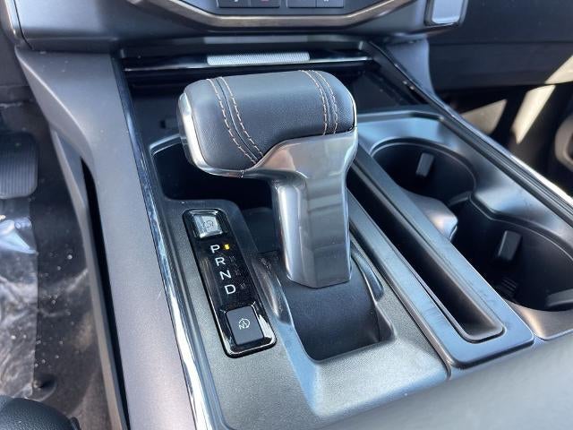 2025 Ford F-150 Lightning Lariat®