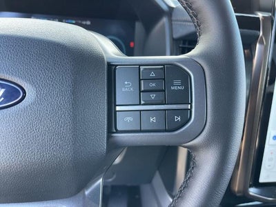 2025 Ford F-150 Lightning Lariat®